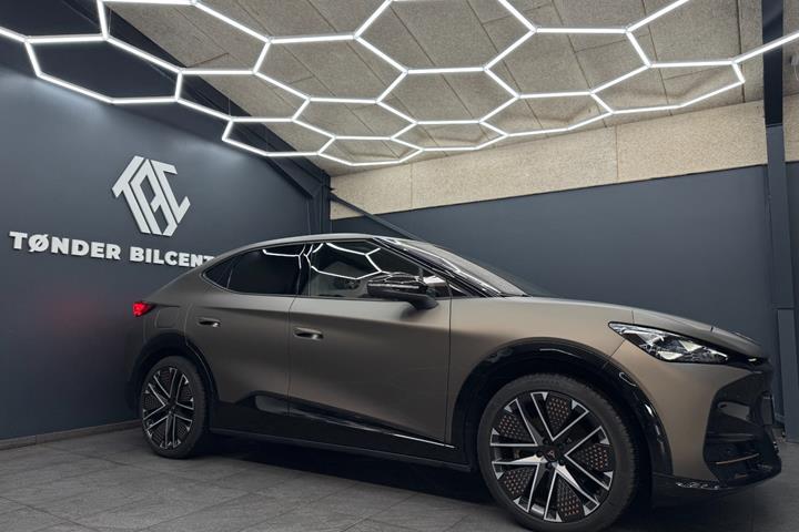 Bronze Cupra Tavascan fra 2026