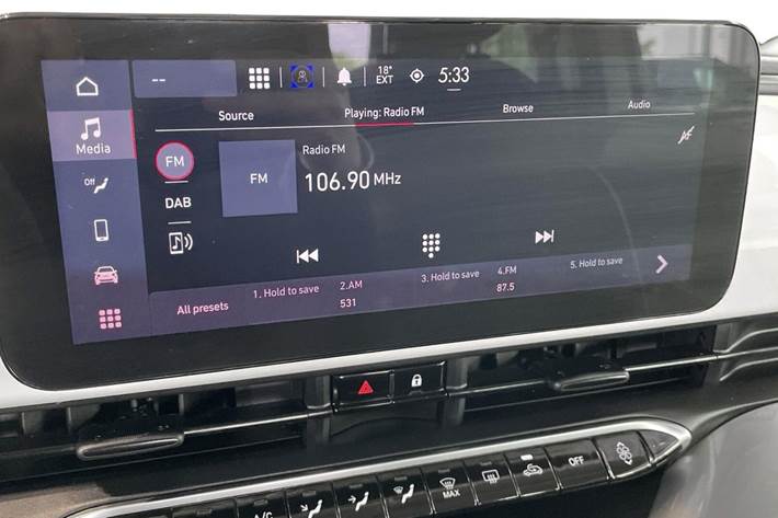 Hvid Fiat 500e fra 2023