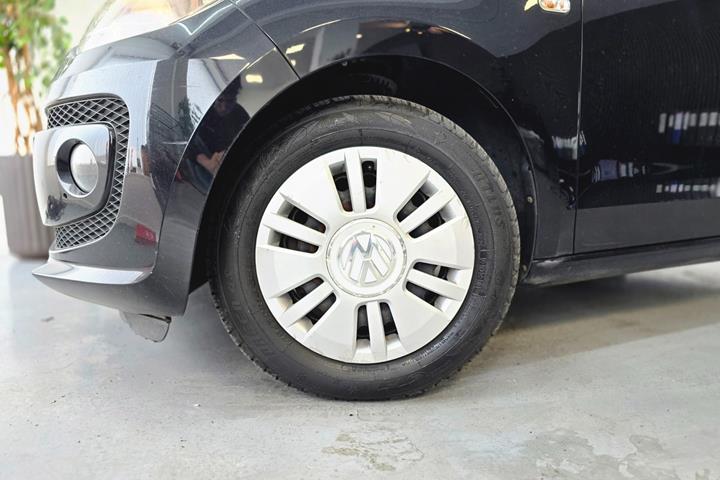 Grøn VW UP! fra 2014