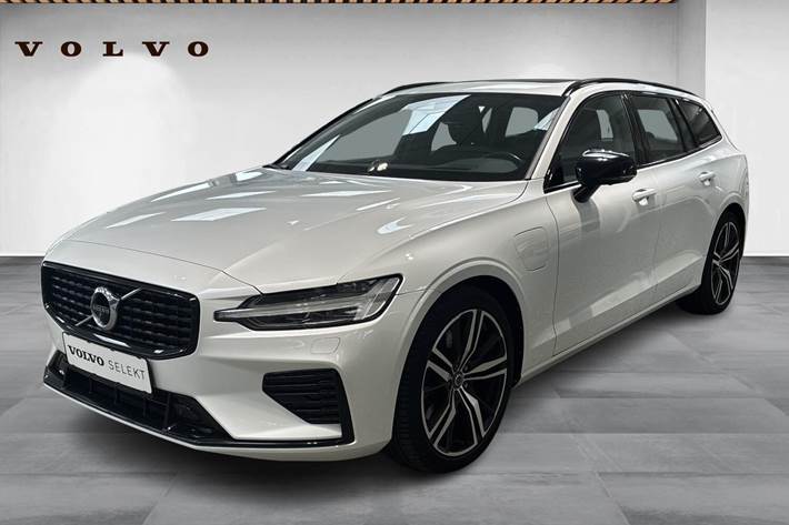 Hvid Volvo V60 fra 2021