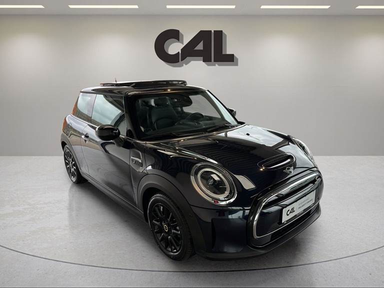 Mini Cooper SE Essential