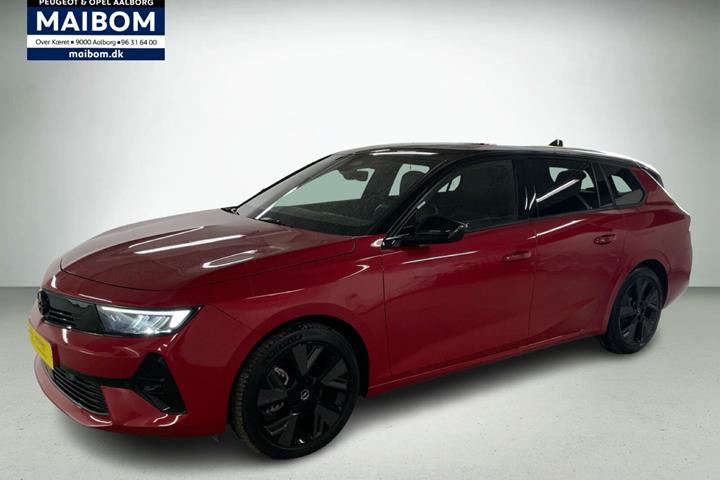 Rød Opel Astra-e fra 2024