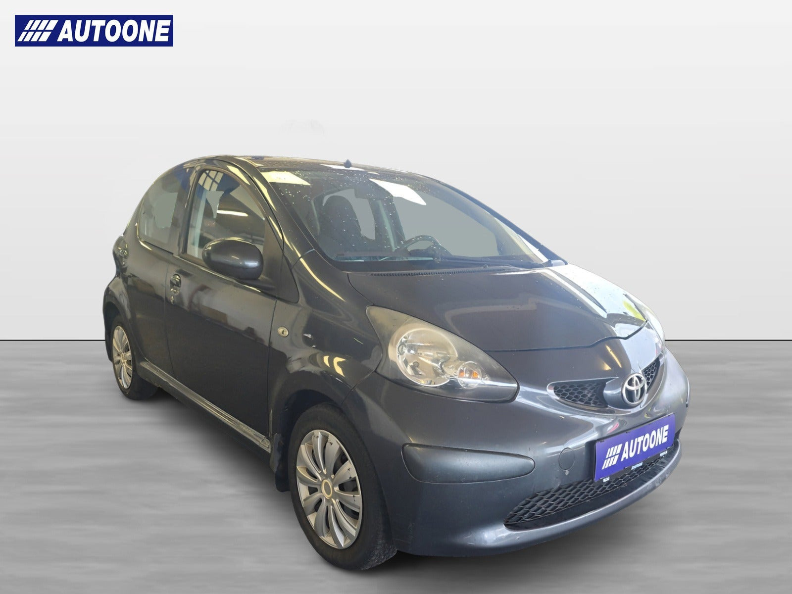 Sort Toyota Aygo fra 2008