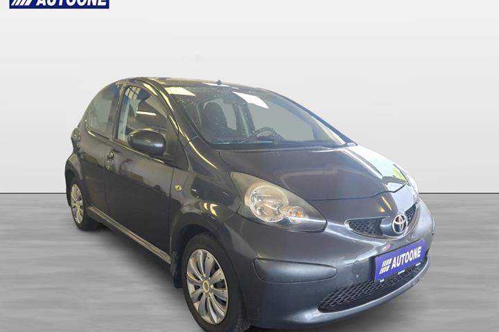 Sort Toyota Aygo fra 2008