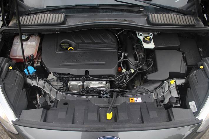 Grå Ford C-MAX fra 2015