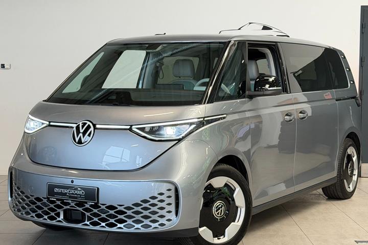 Grå VW ID.Buzz fra 2025 set udefra