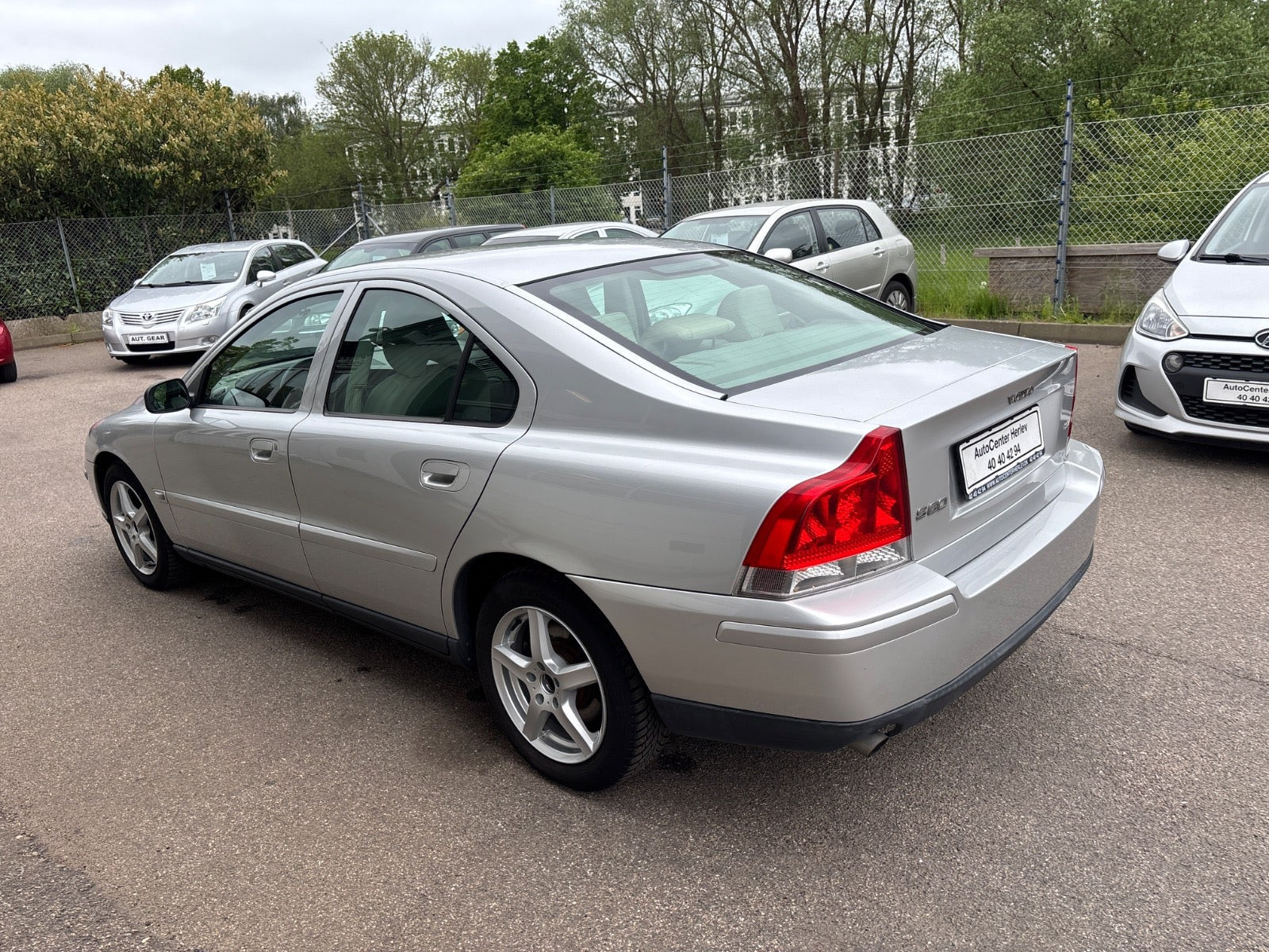 Sølv Volvo S60 fra 2005