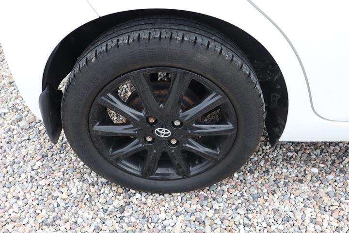 Hvid Toyota Aygo fra 2019