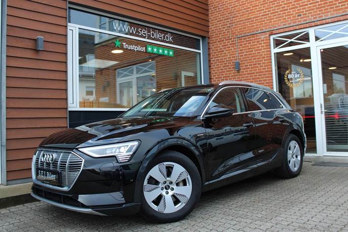 Sort Audi e-tron fra 2023