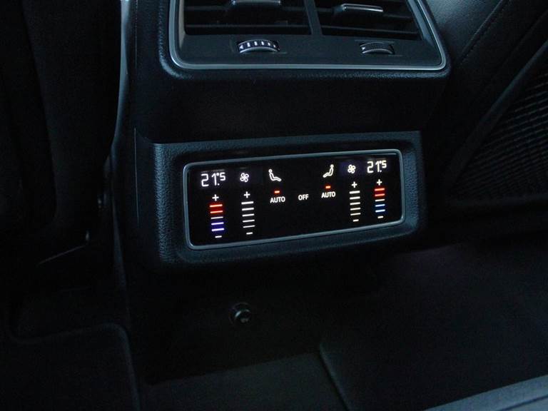 Audi e-tron 55 Prestige quattro