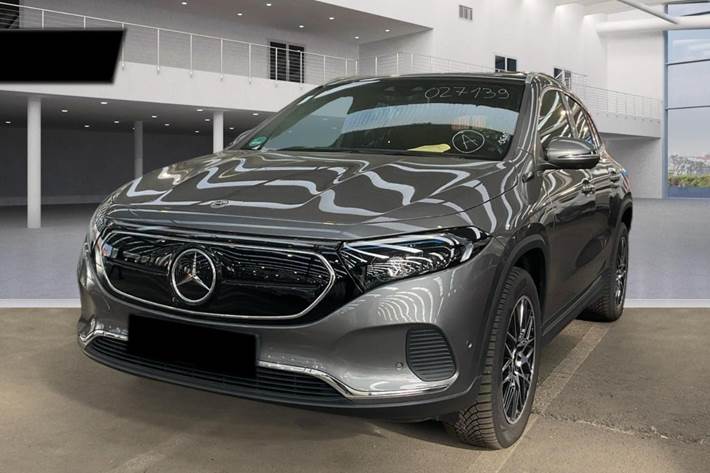 Grå Mercedes EQA250 fra 2022