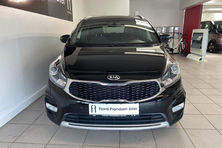 Sort Kia Carens fra 2017