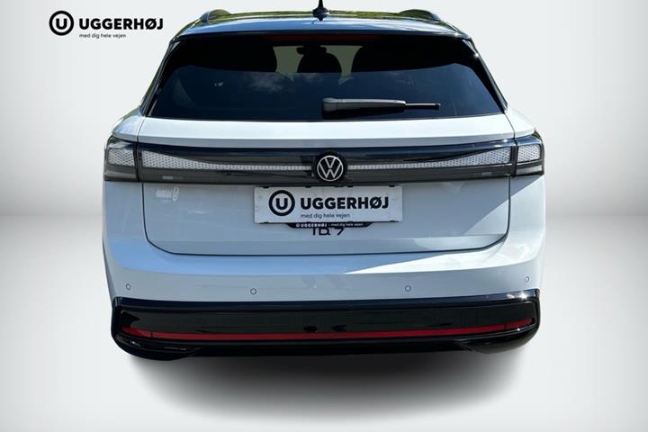 Hvid VW ID.7 fra 2026