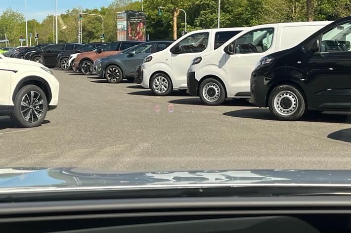 Sølv VW ID.7 fra 2026