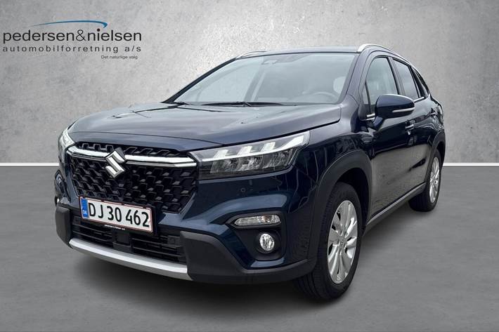 Blå Suzuki S-Cross fra 2022