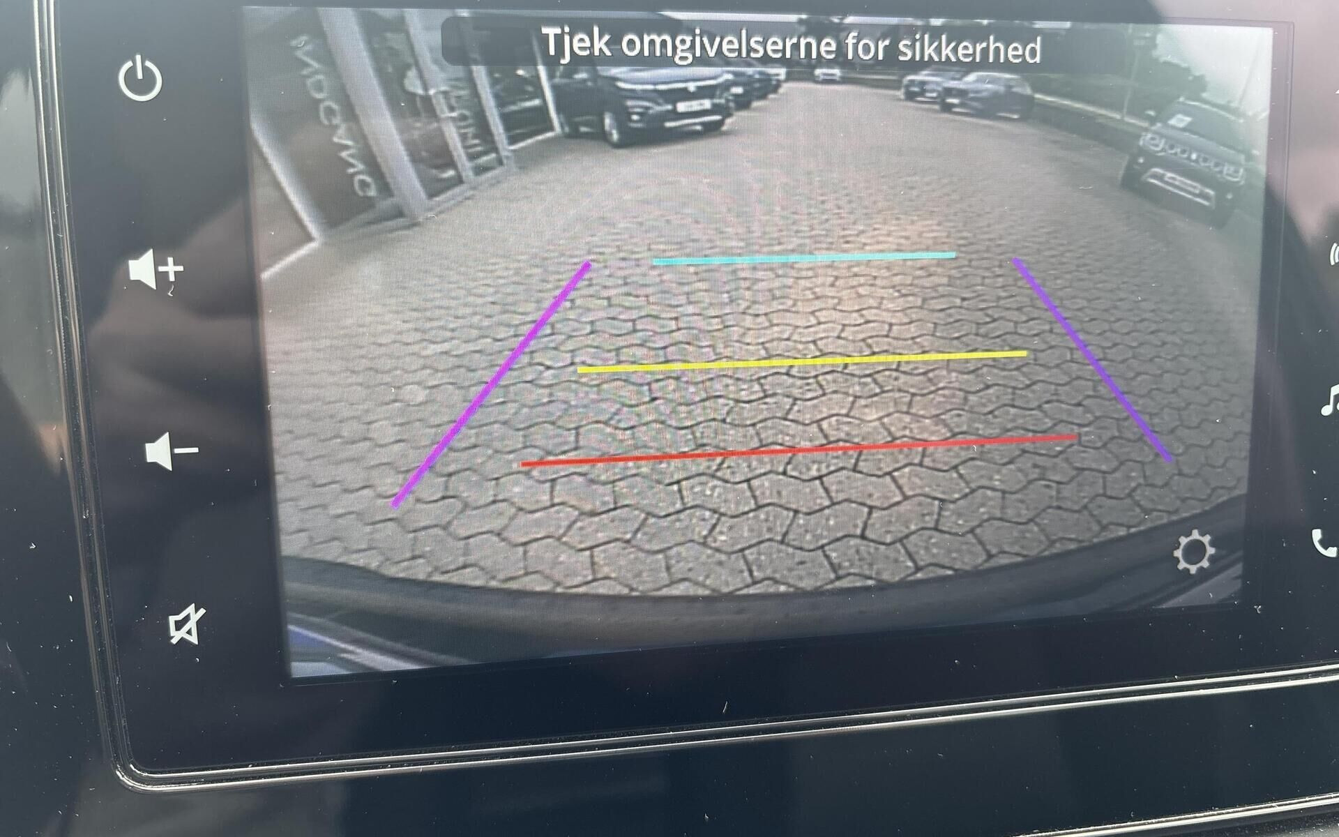 Blå Suzuki S-Cross fra 2022
