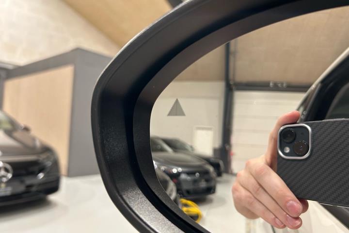 Hvid Fiat 500e fra 2023