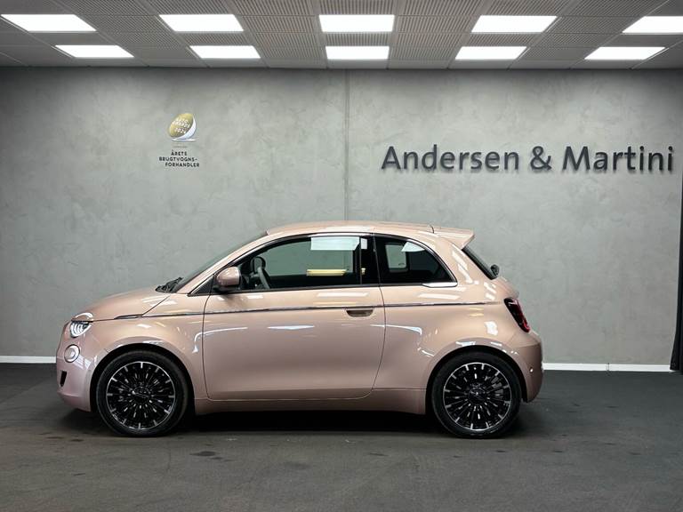 Fiat 500e 3+1 EL La Prima By Bocelli 118HK 4d Aut.