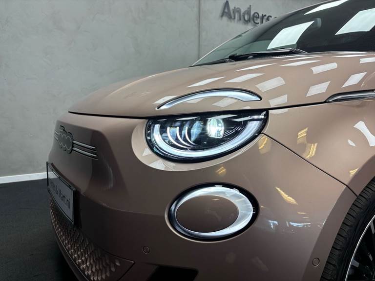 Fiat 500e 3+1 EL La Prima By Bocelli 118HK 4d Aut.