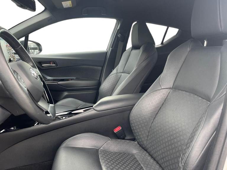 Toyota C-HR 2,0 Hybrid C-LUB Premium Sound Multidrive S 184HK 5d Aut.