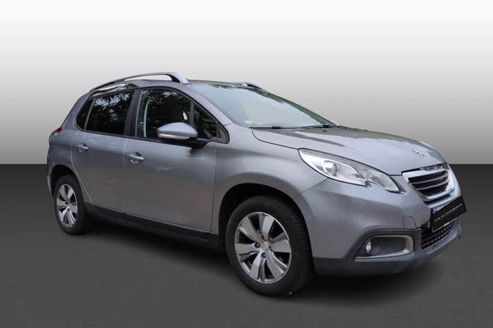 Grå Peugeot 2008 fra 2015