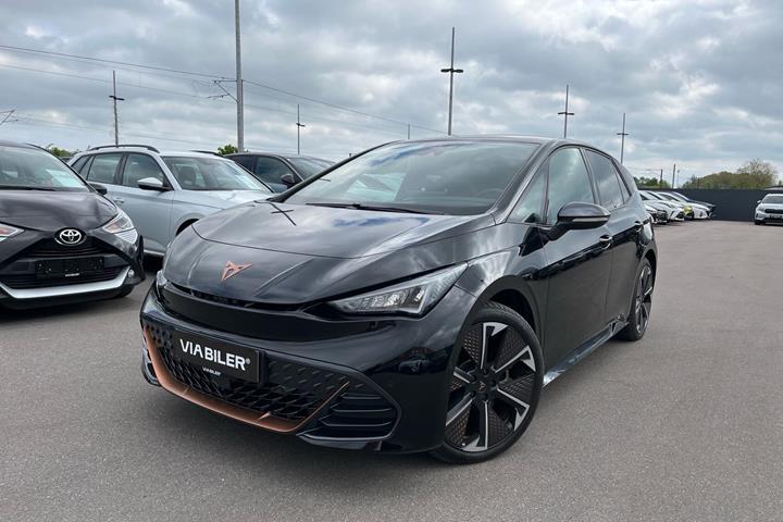 undefined Cupra Born fra 2024 set udefra