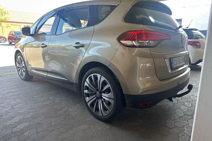 undefined Renault Scénic fra 2017