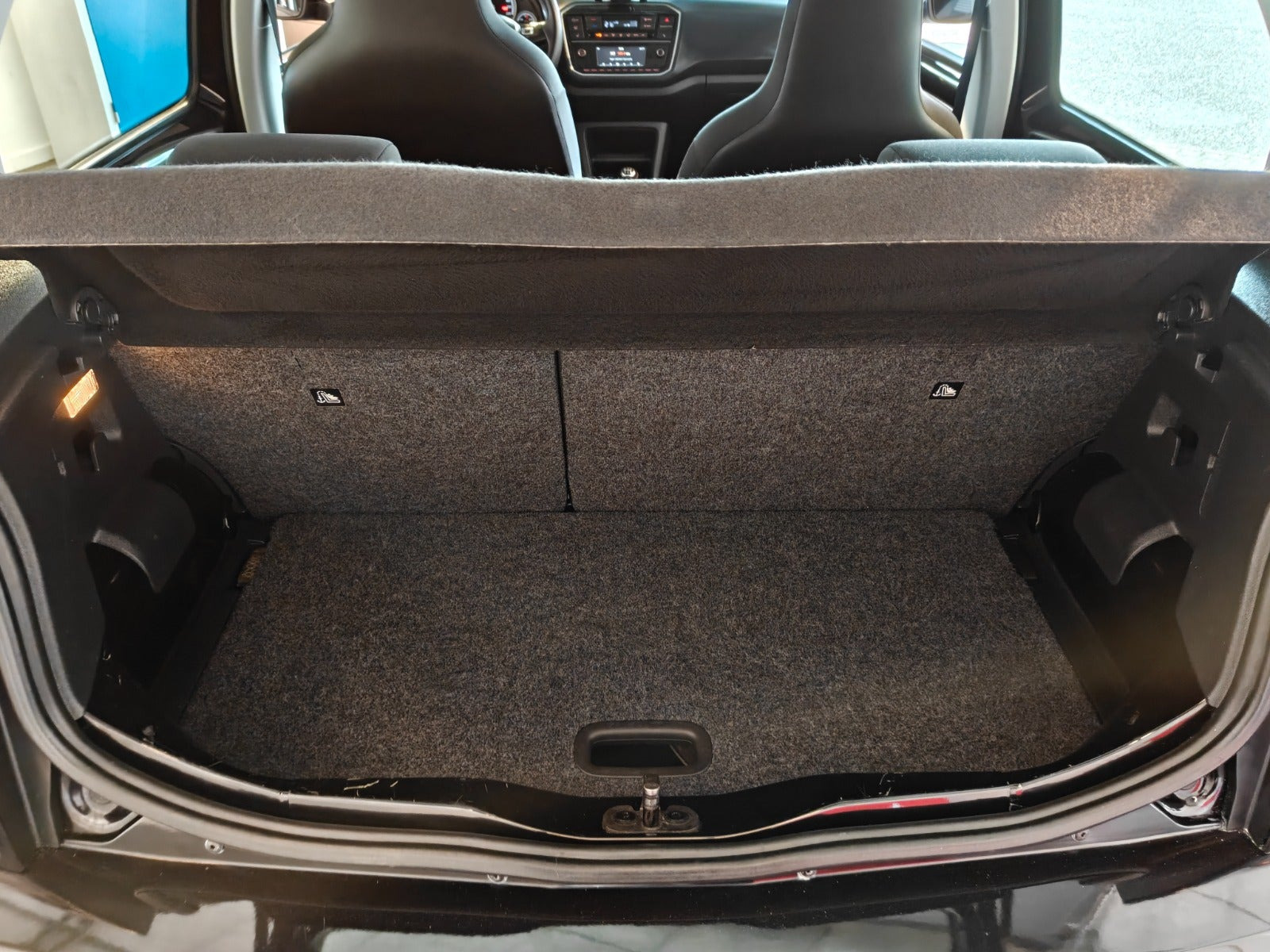 Sort VW UP! fra 2018
