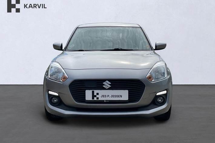 Sølv Suzuki Swift fra 2018