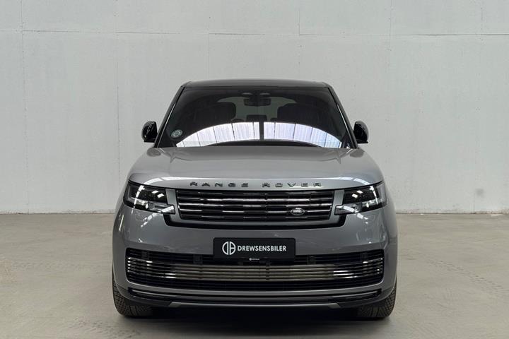 Grå Land Rover Range Rover fra 2023