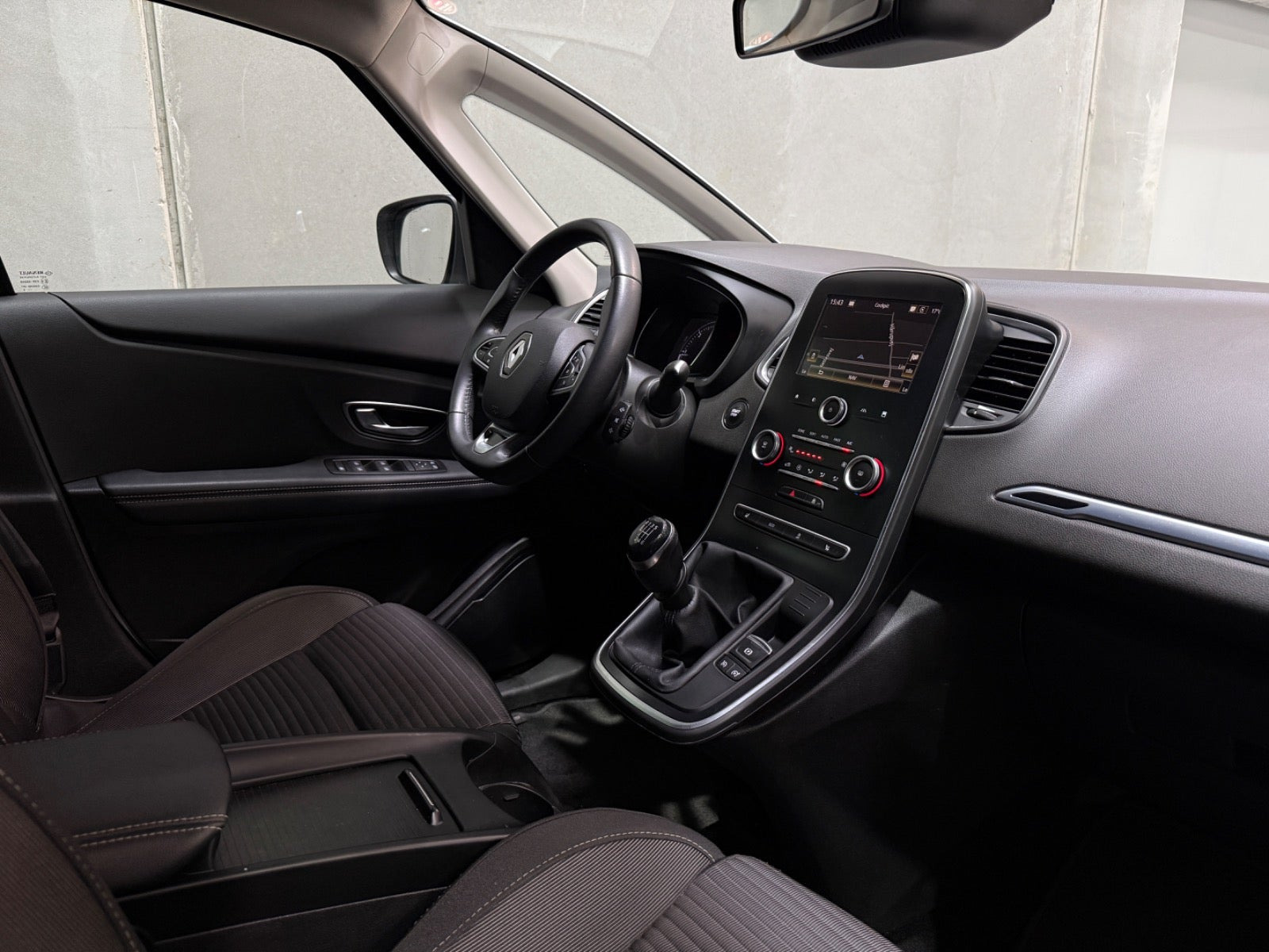 undefined Renault Scenic IV fra 2017
