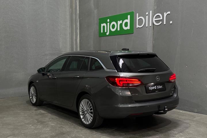 undefined Opel Astra fra 2017