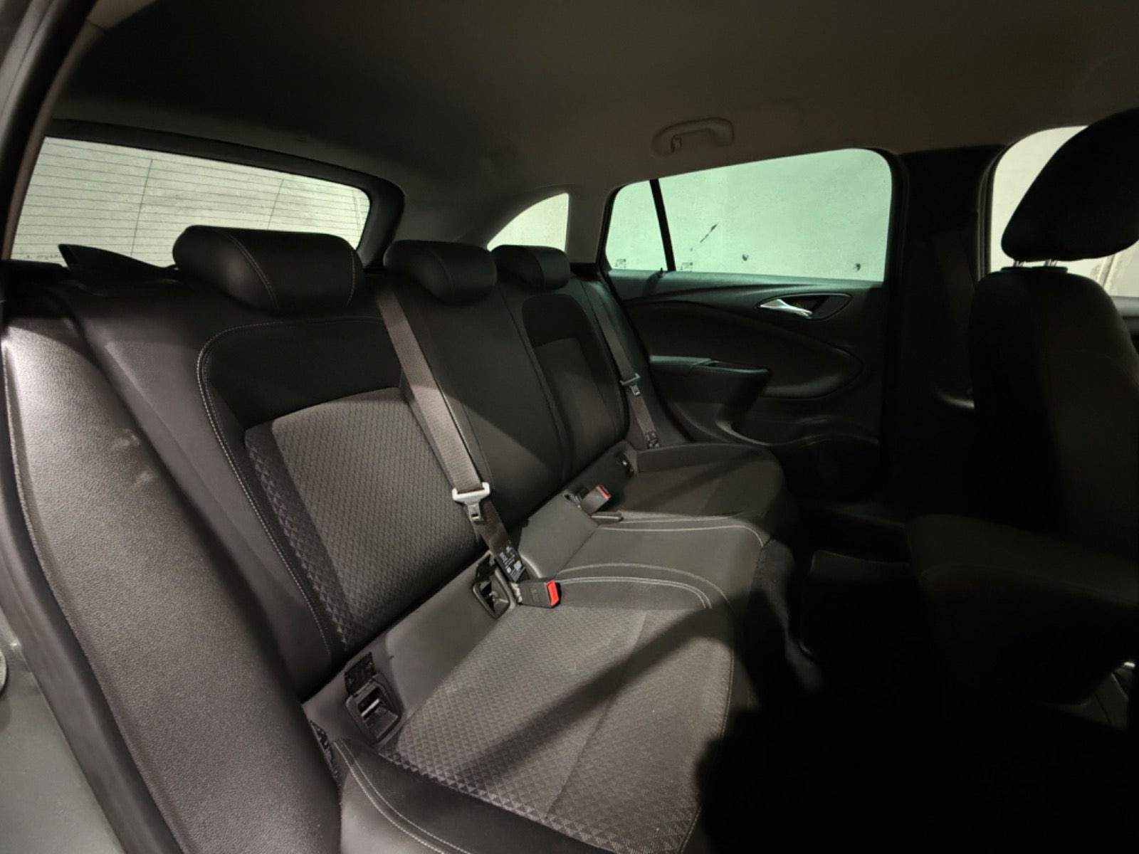 undefined Opel Astra fra 2017