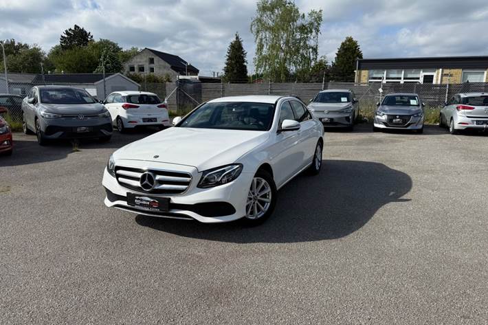 undefined Mercedes E220 d fra 2017