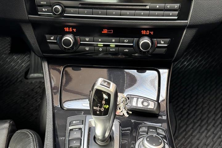 undefined BMW 520d fra 2012