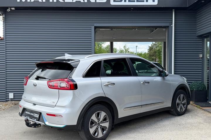 Sølv Kia Niro fra 2020