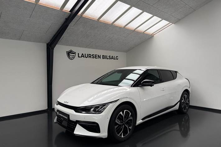 Hvid Kia EV6 fra 2024