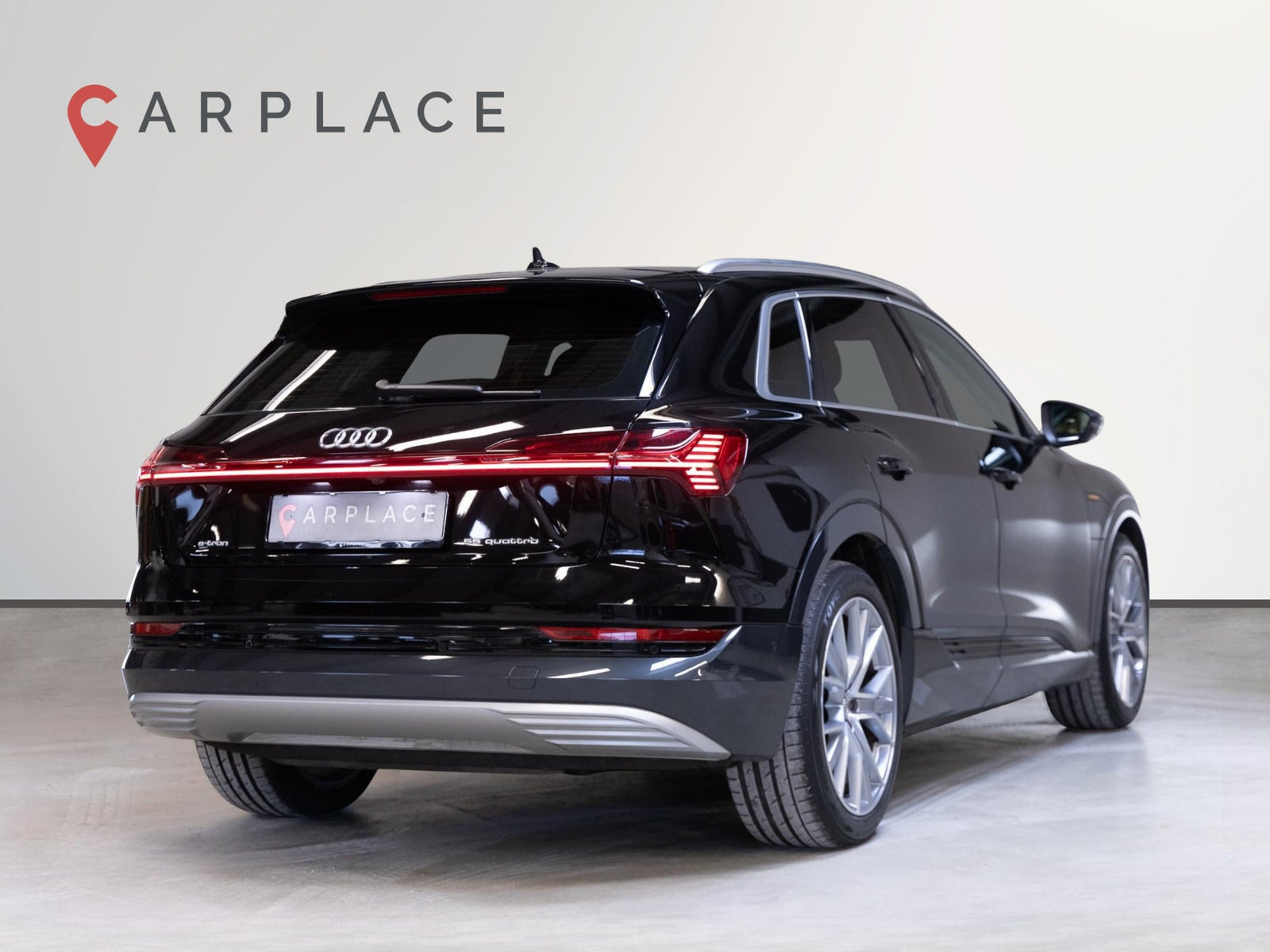 Sort Audi e-tron fra 2023