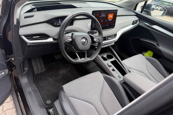 Sort Skoda Enyaq fra 2021
