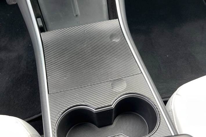 Hvid Tesla Model 3 fra 2019