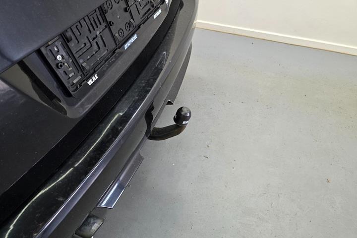 Sort BMW 525i fra 2009