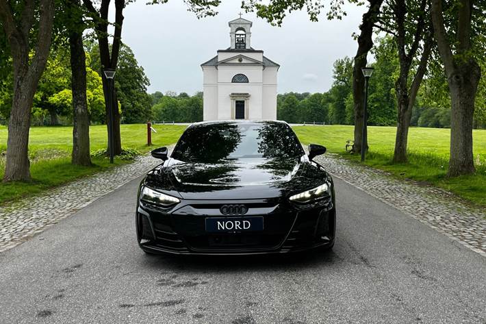 Sort Audi e-tron GT fra 2022