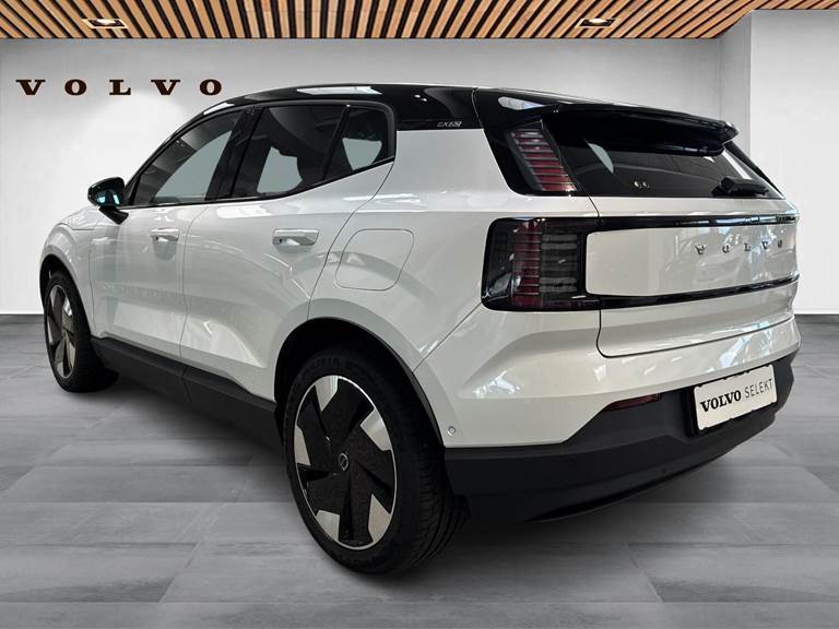 Volvo EX30 Extended Range Ultra