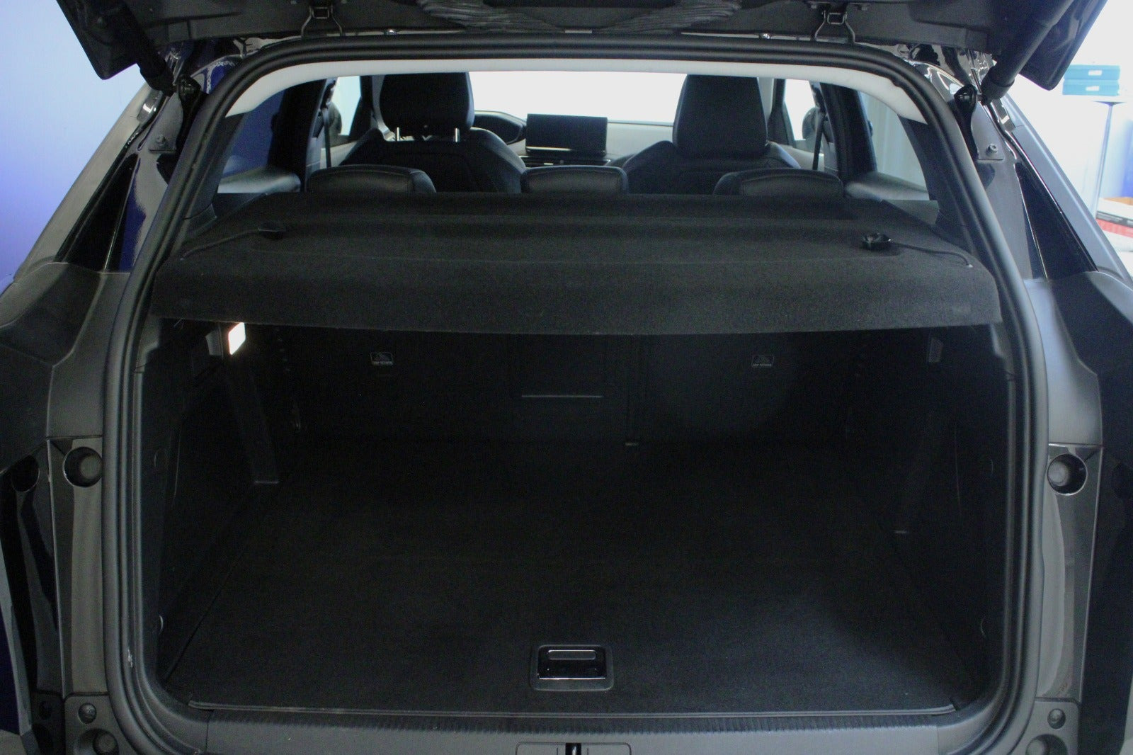 Sort Peugeot 3008 fra 2021