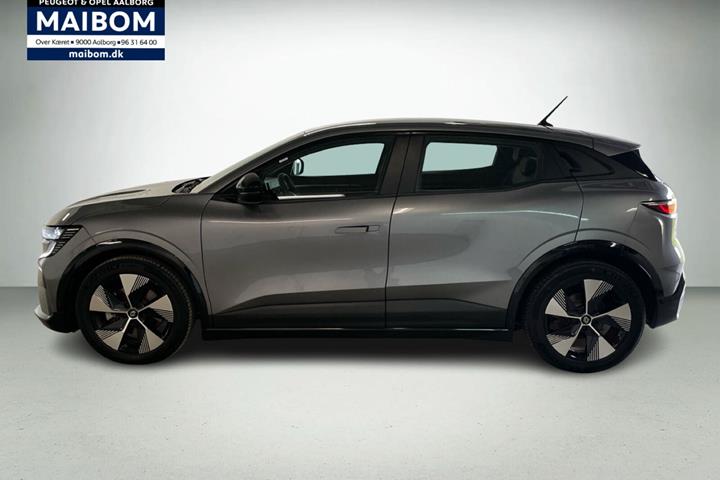 Grå Renault Megane E-Tech fra 2023