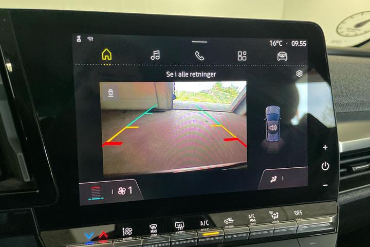 Grå Renault Megane E-Tech fra 2023