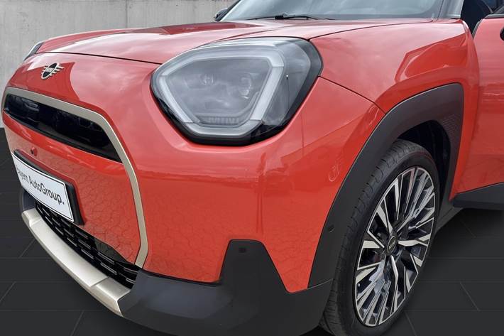 Rød Mini Aceman E fra 2025