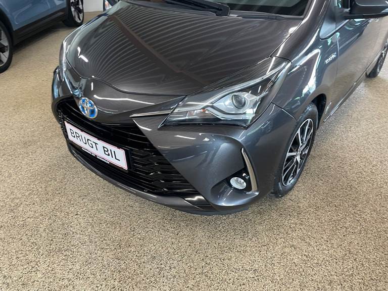 Toyota Yaris 1,5 Hybrid H3 Smart e-CVT