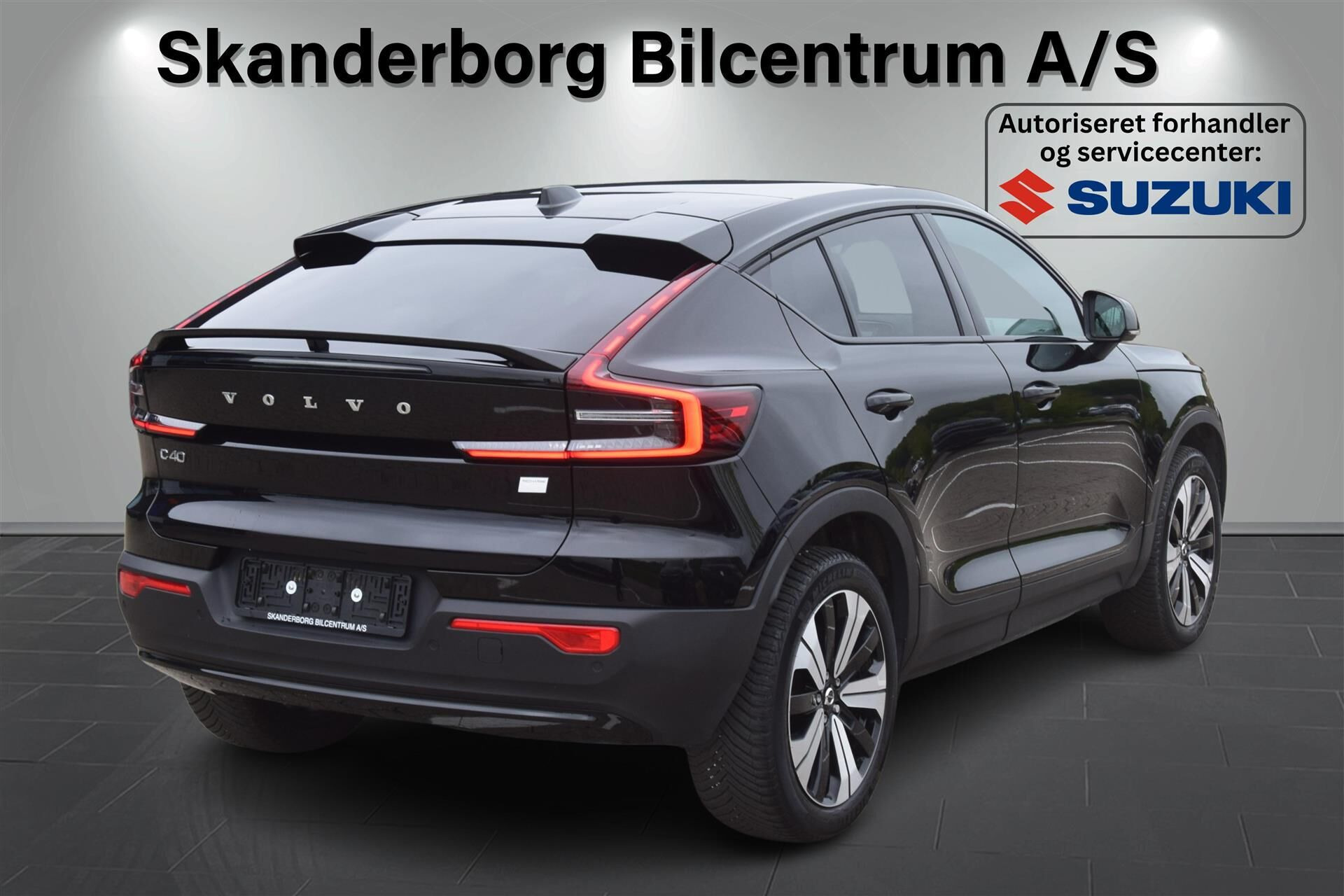 Sort Volvo C40 fra 2023