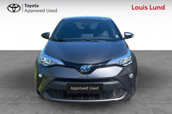 Grå Toyota C-HR fra 2020